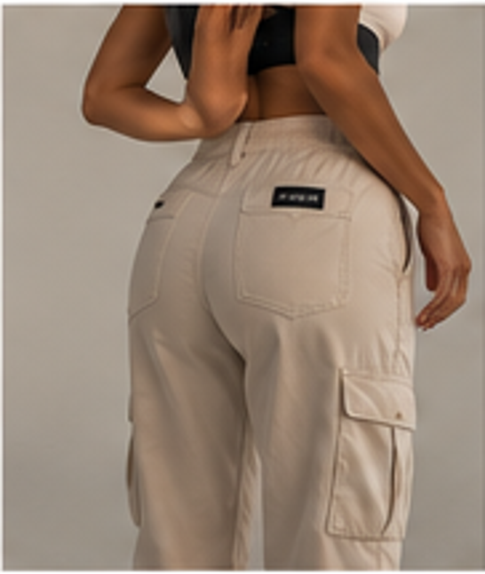 Concept illustration for Vērch Femme power-trouser; final product may differ